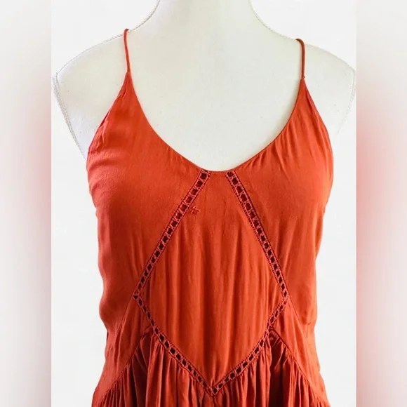 Gianni Bini Rust Flowy Babydoll Dress Size Small - Picture 4 of 9